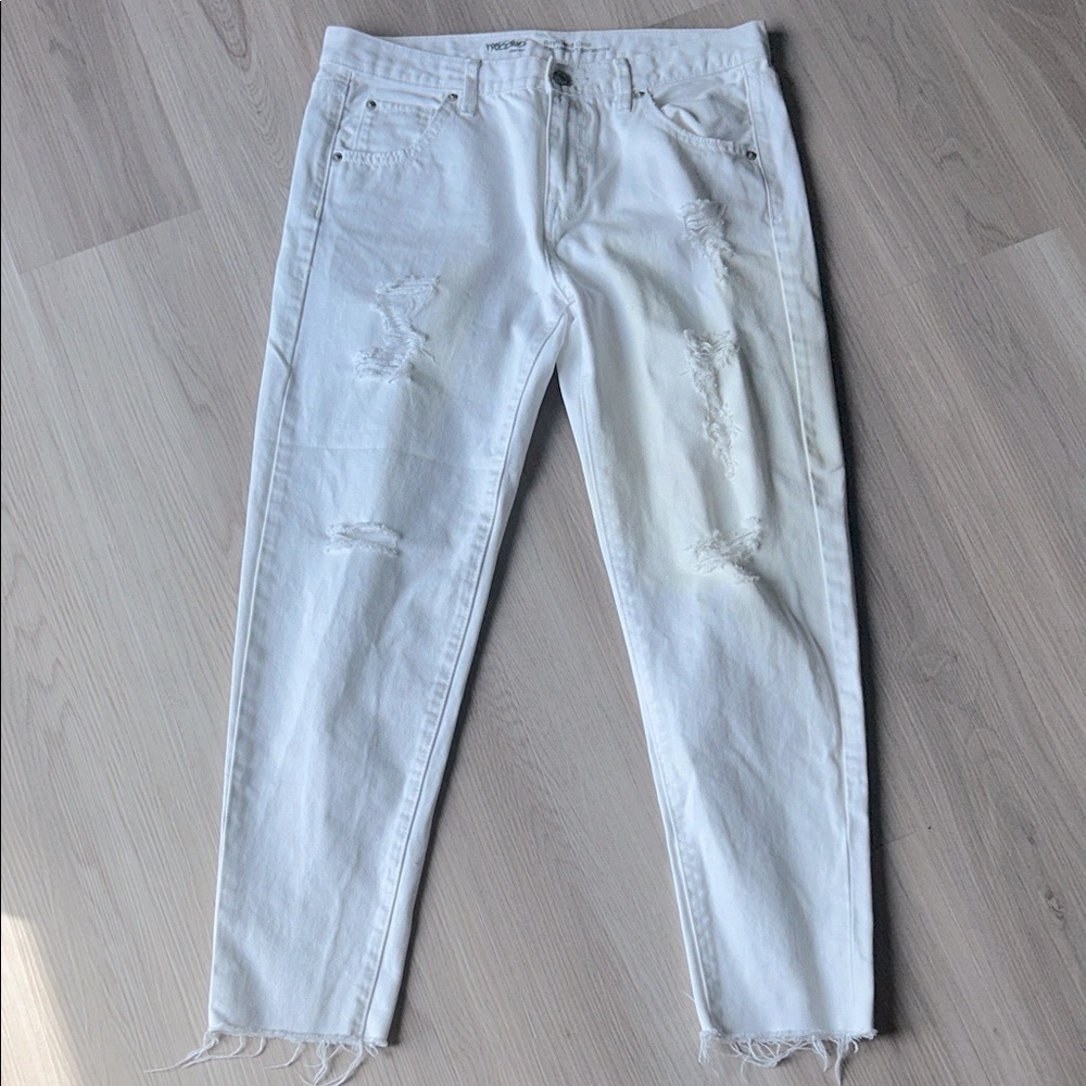 Distressed Boyfriend Straight Leg Jeans White 6/28 Vintage Frayed Ankle Cotton